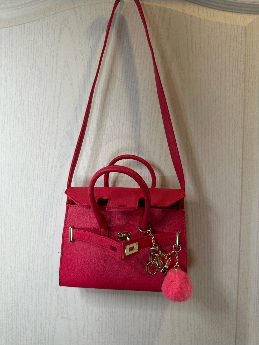 FAO Schwarz Hudson Tote Bag - Picture 9 of 13